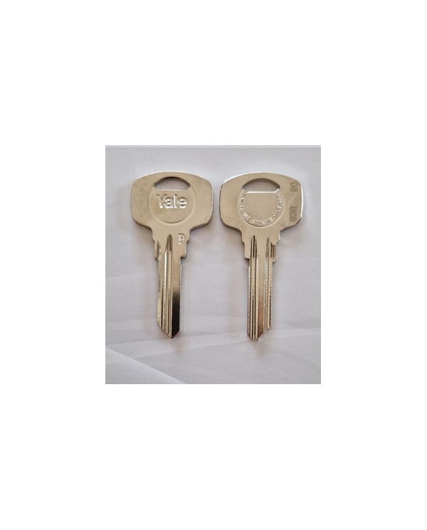 YALE CHIAVE 5 SPINE PER SERIE PROF B08 Y210